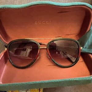 Gucci glasses